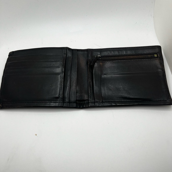 Preowned Gucci Black Men's Bifold Wallet - Picture 6 of 9